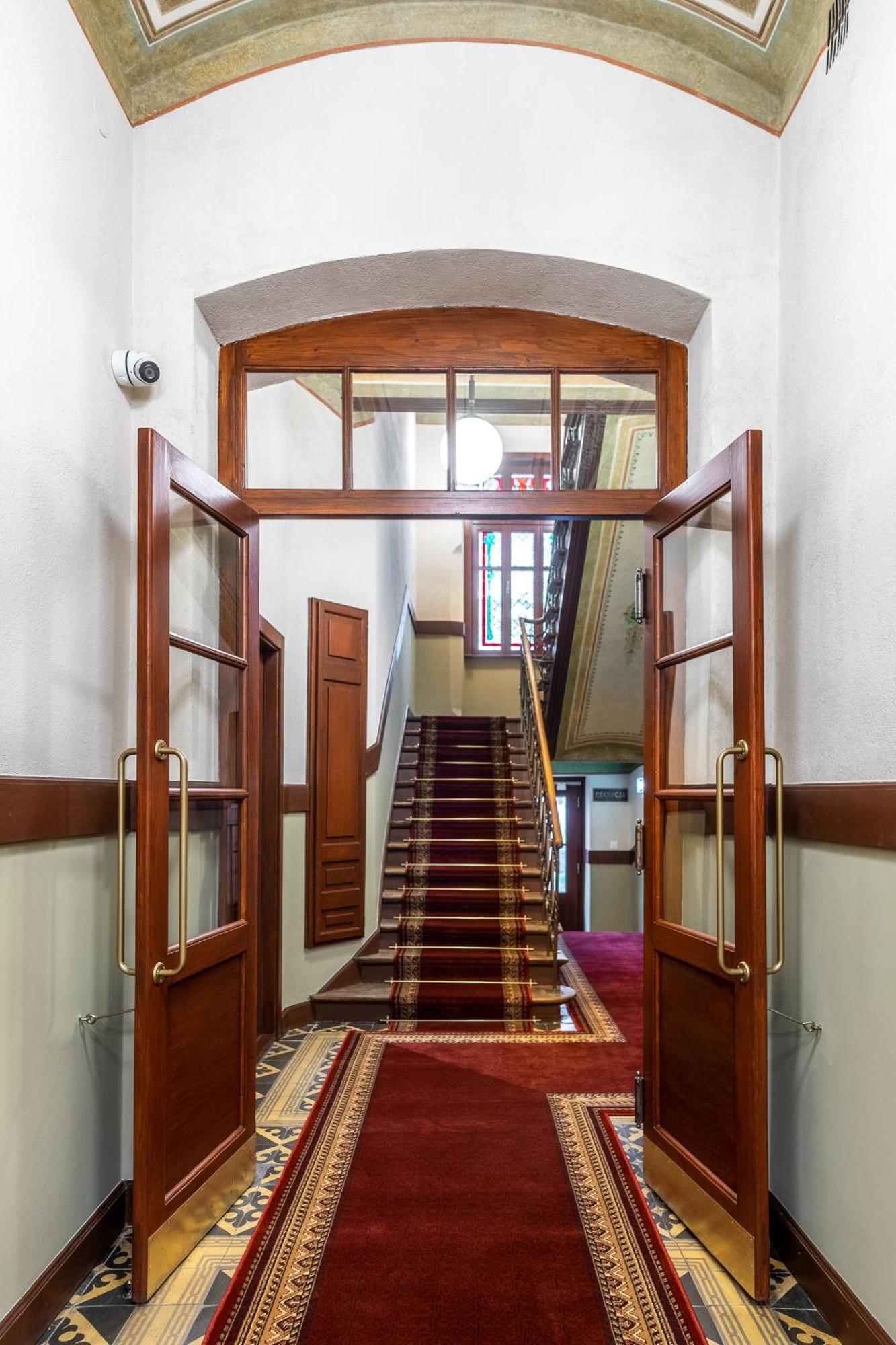Old Town Ac Apartments Main Raiway Station Krakow Bagian luar foto
